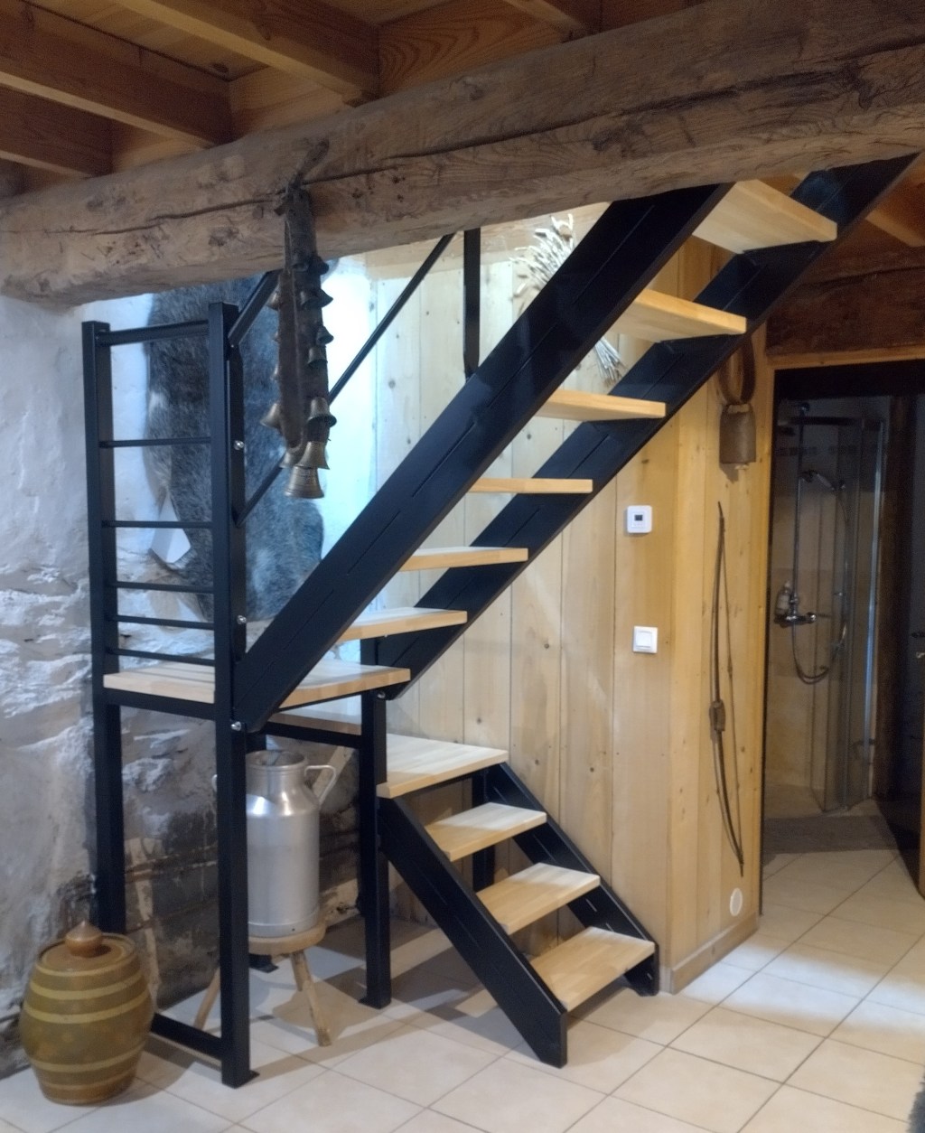 Escalier espace réduit